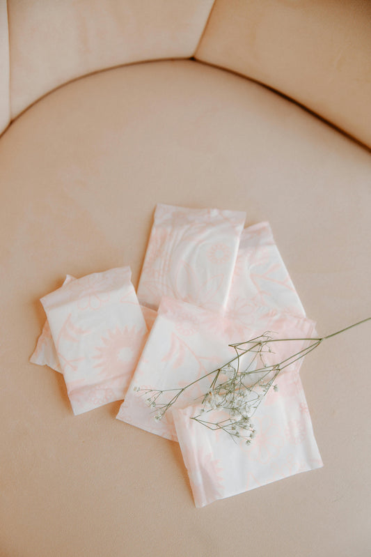 Astuce : Serviette hygiénique au congélateur : bonne ou fausse idée ?